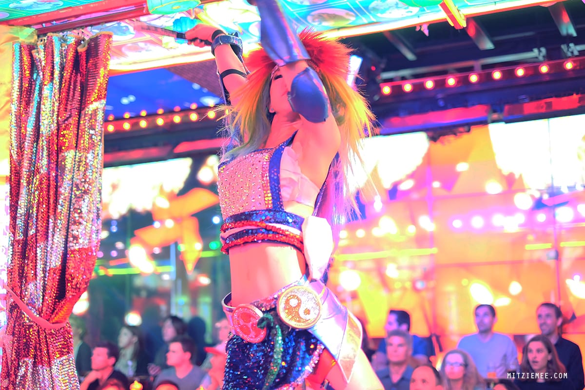 Robot Restaurant, Tokyo