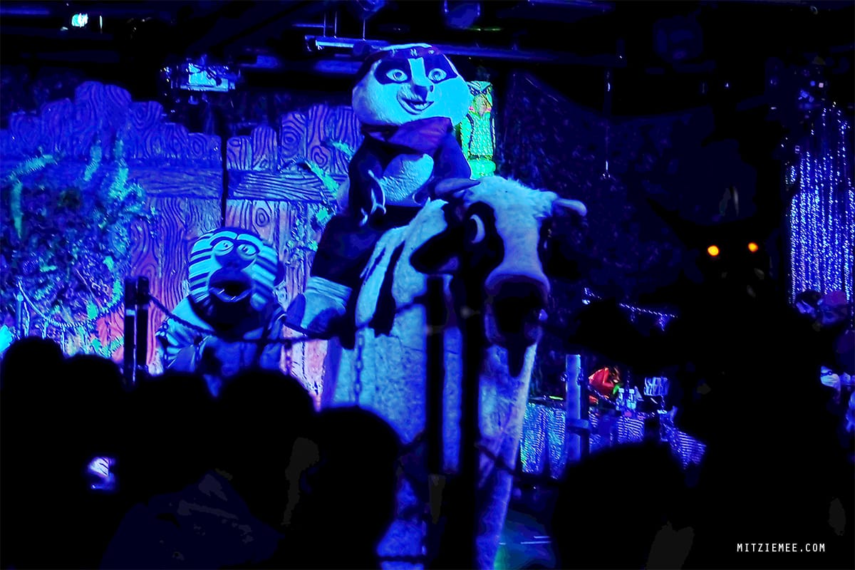 Robot Restaurant, Tokyo