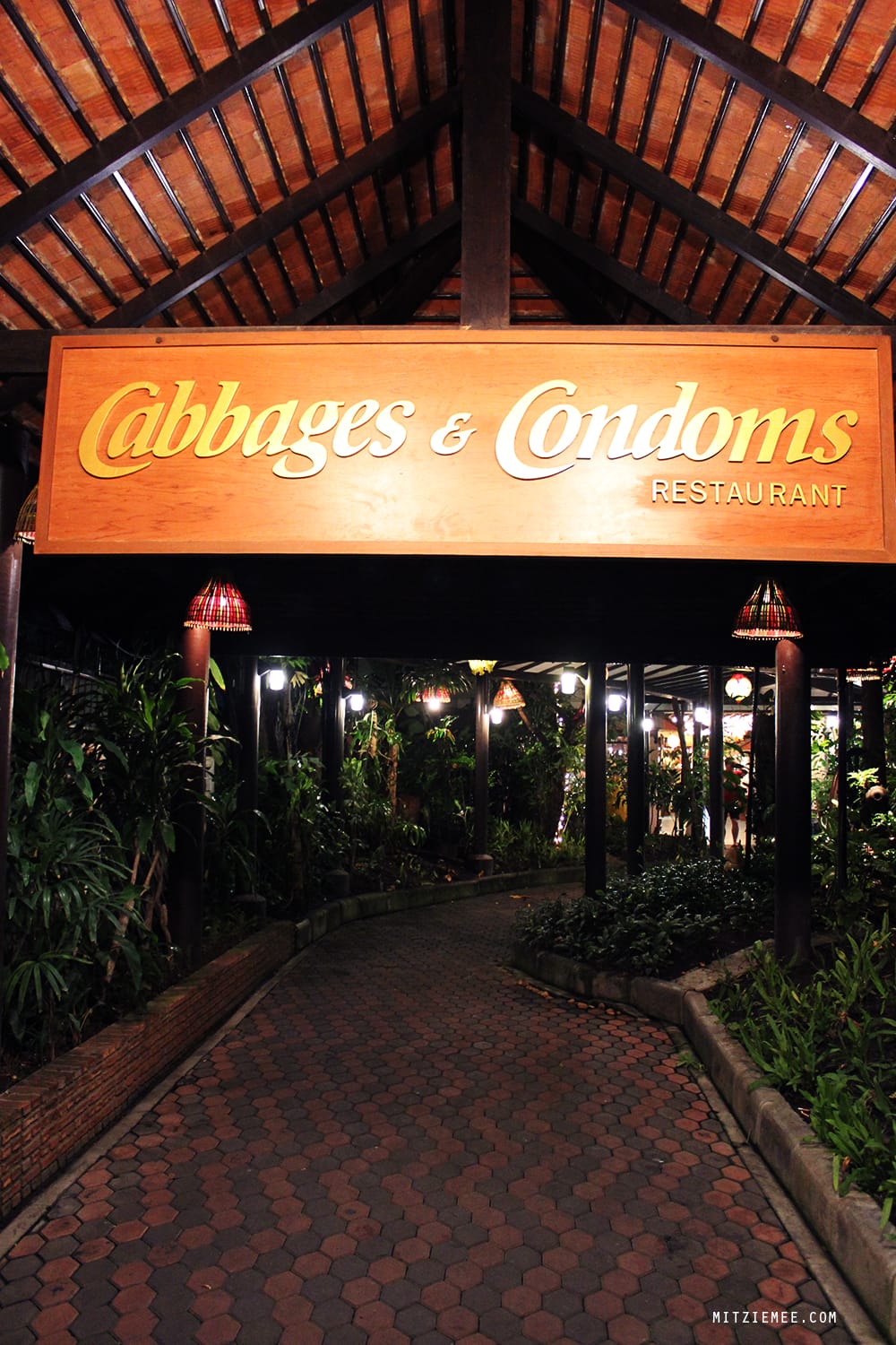 Cabbages and Condoms, Bangkok restaurant