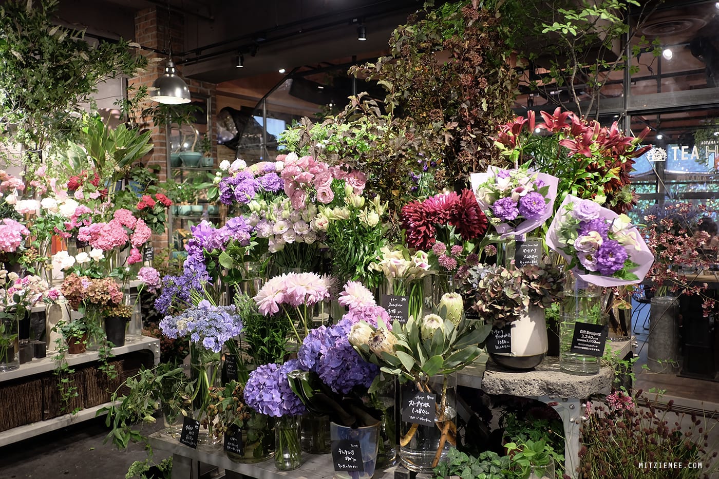 Aoyama Flower Market Tea House, Tokyo
