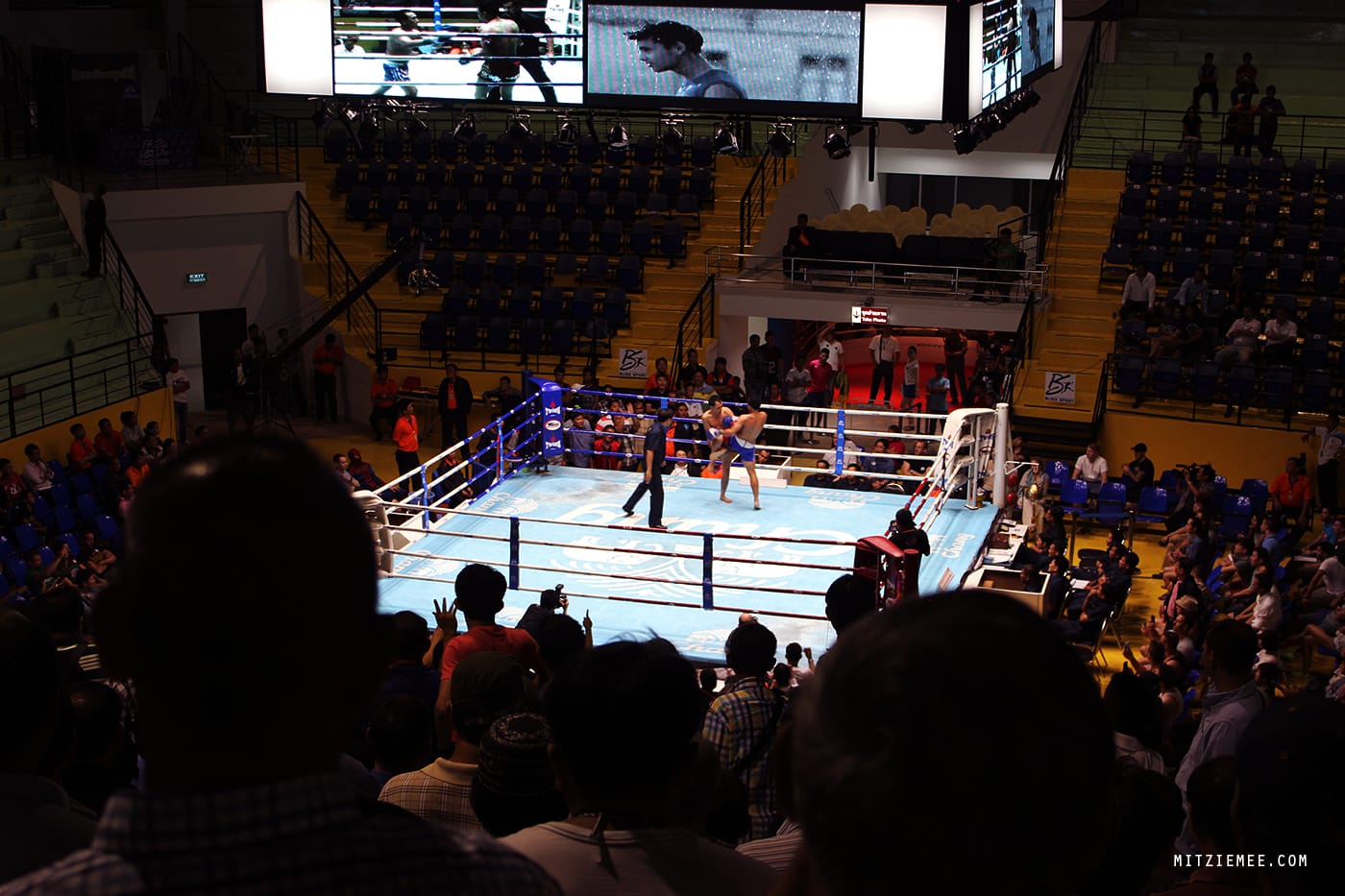 Muay Thai at Lumpinee Stadium, Bangkok