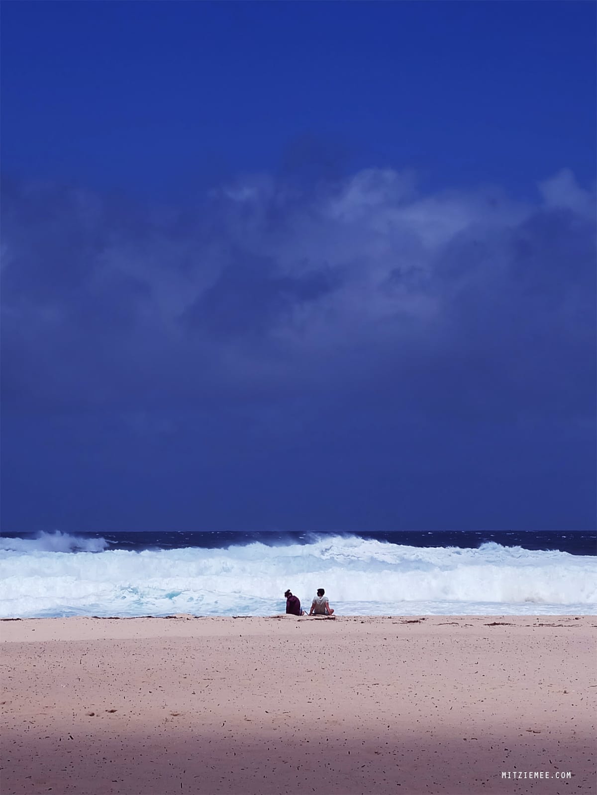 Walk from Bondi Beach to Bronte Beach, Sydney