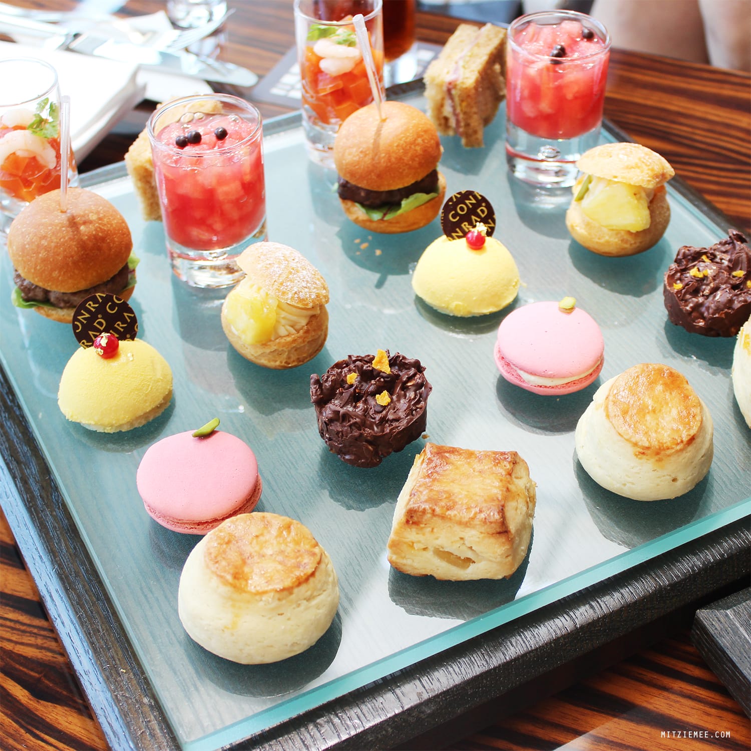 Afternoon tea at Twenty Eight at Conrad, Tokyo