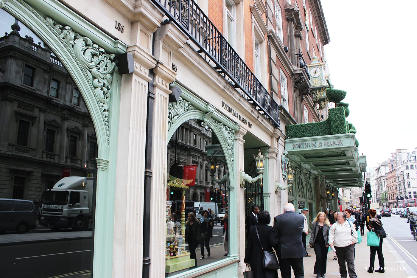 Fortnum & Mason, London Shopping