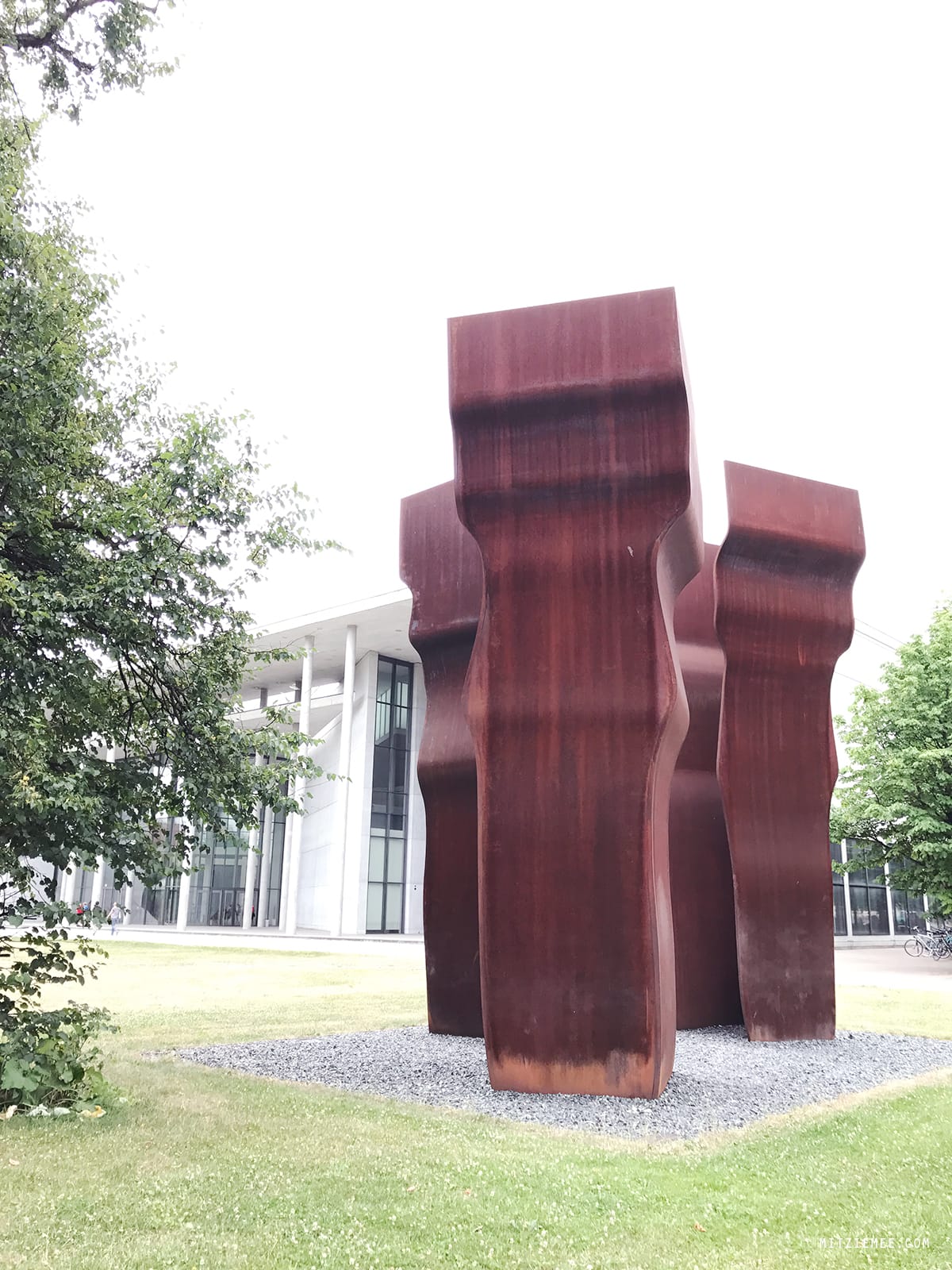 Pinakothek der Moderne , Munich