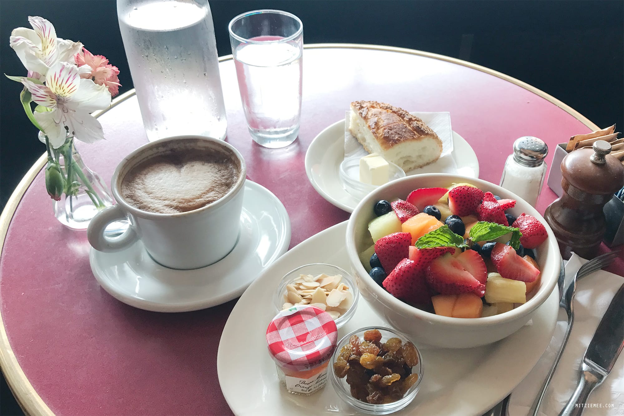 Bircher müesli at Cafe Select, Swiss restaurant, New York
