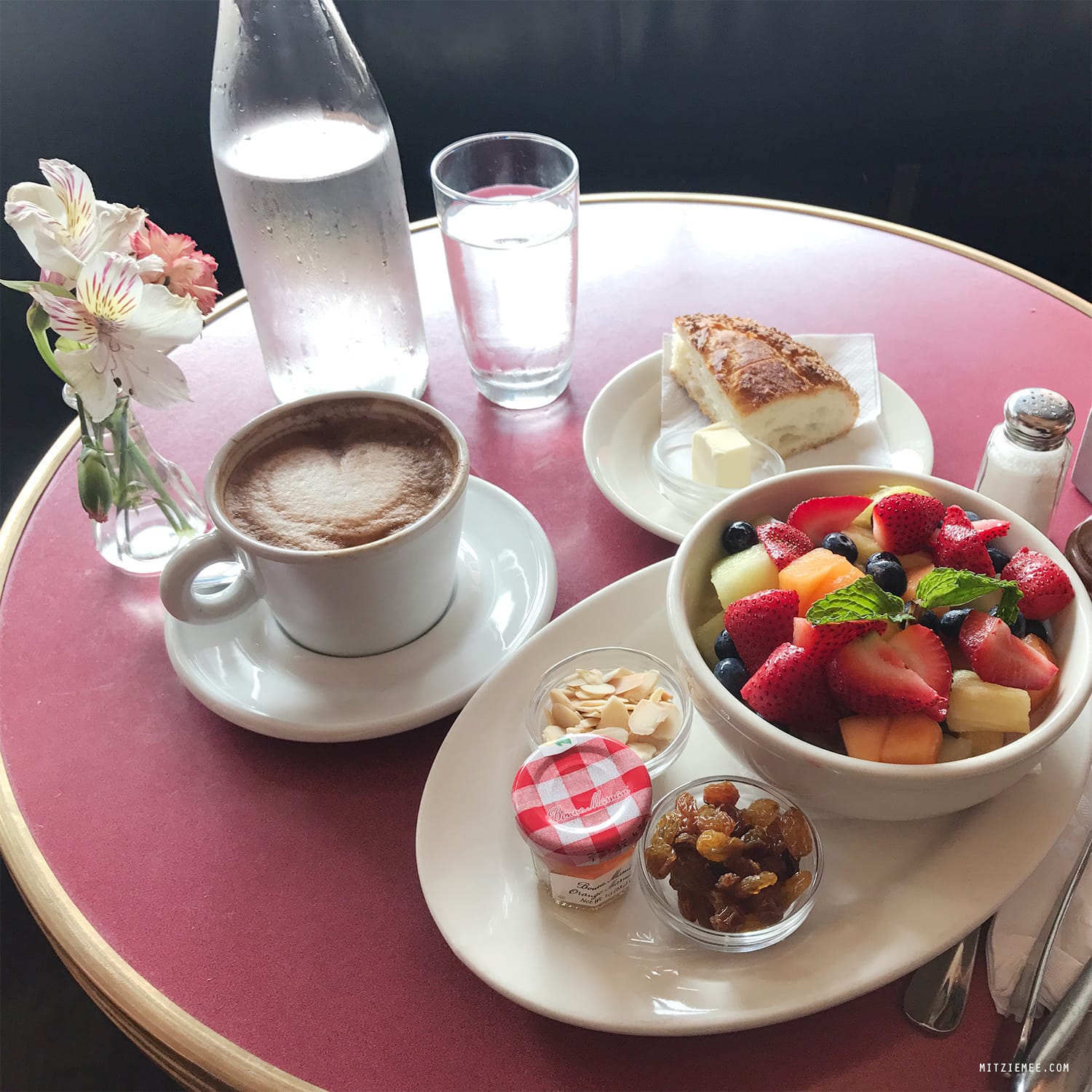 Cafe Select, Swiss restaurant, New York