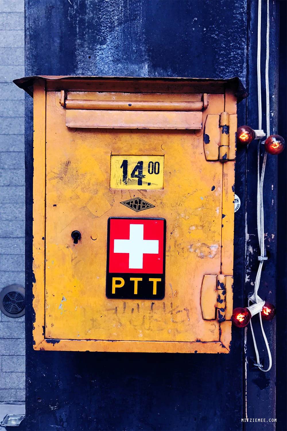 Cafe Select, Swiss restaurant, New York