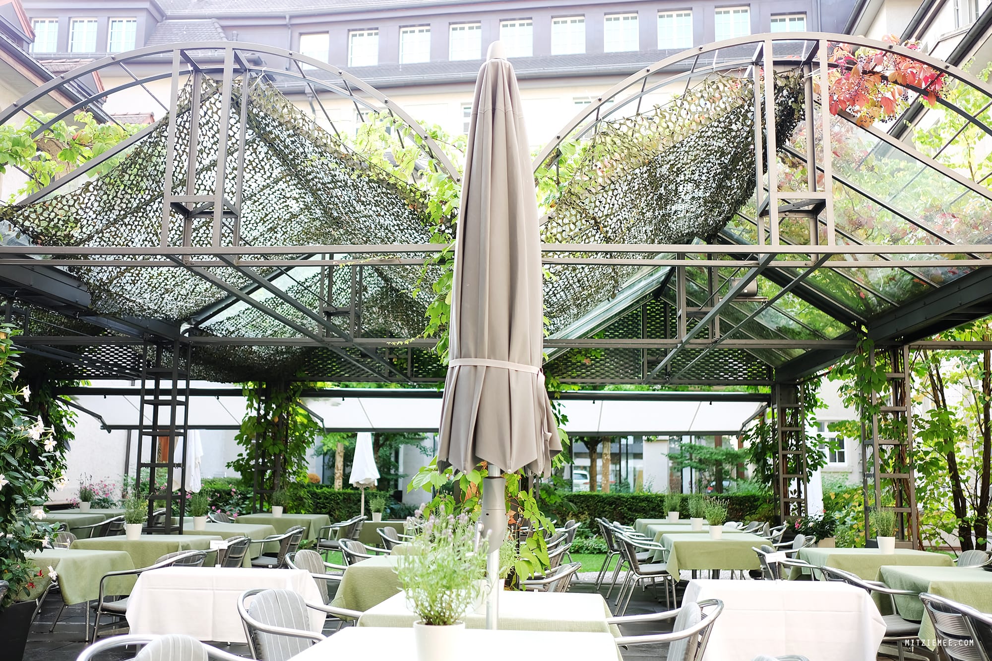 The courtyard at Glockenhof, Zurich