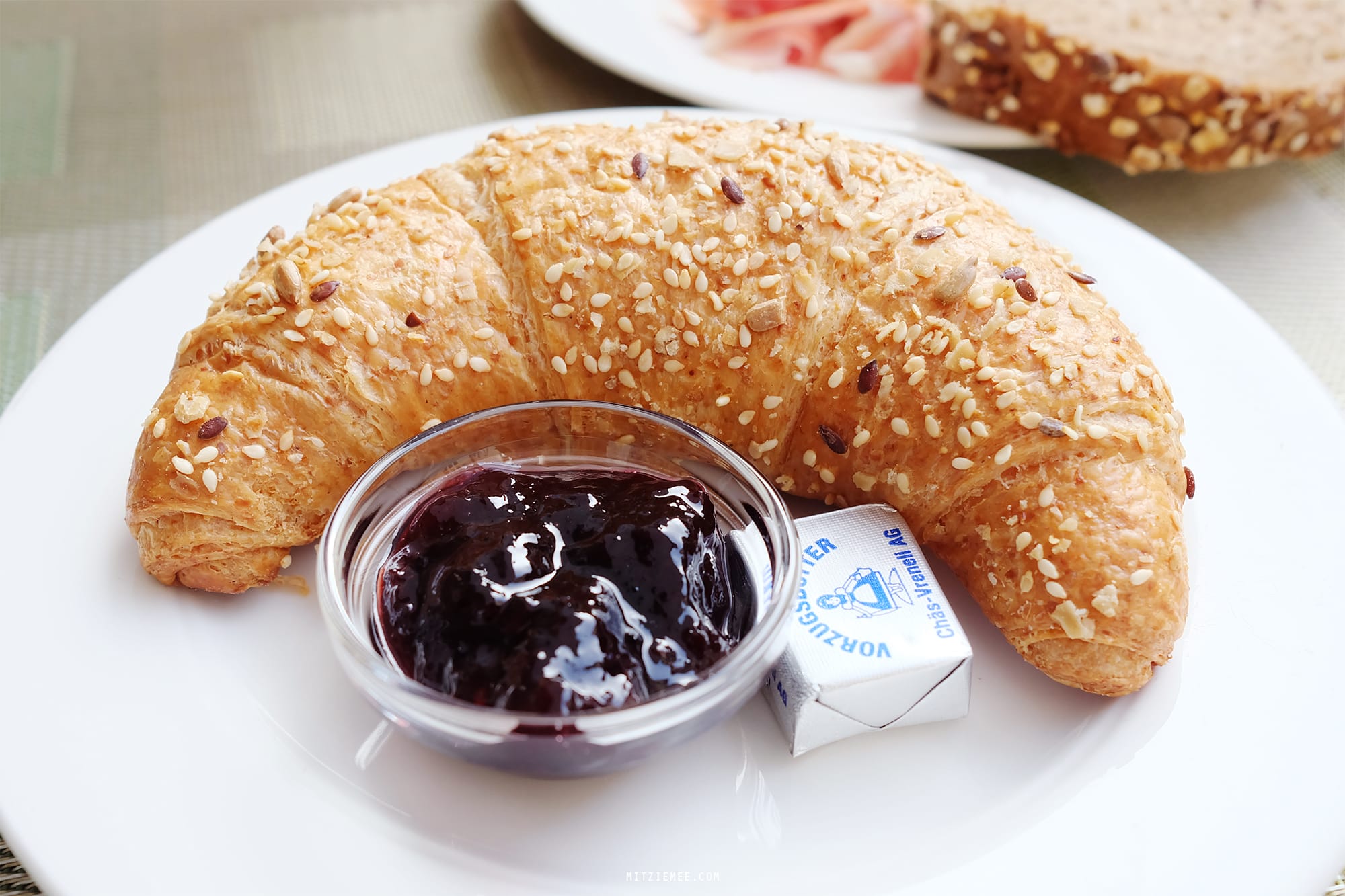 Gipfeli with jam - What to eat in Zurich?