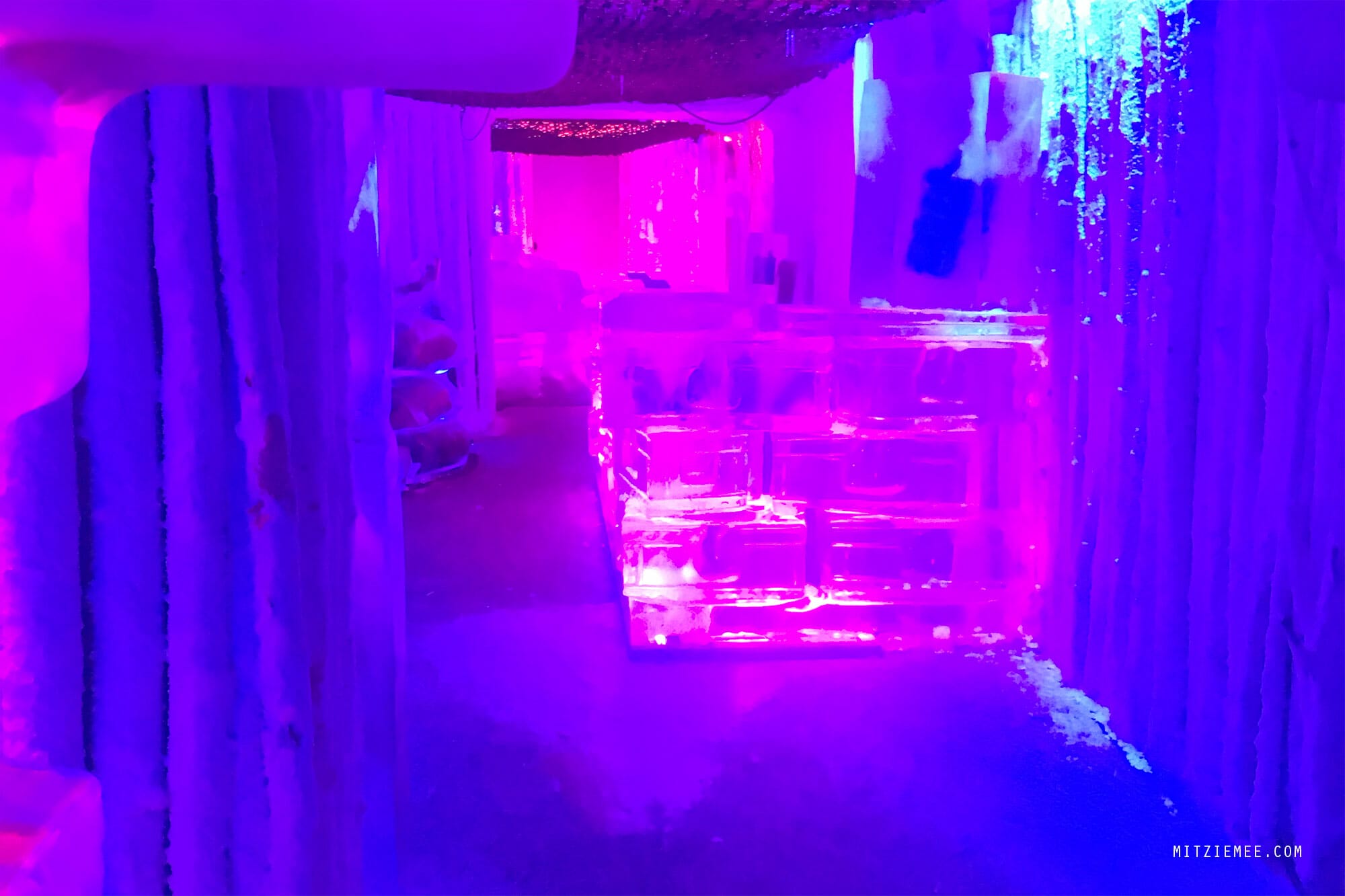 Ice Kube Bar in Paris