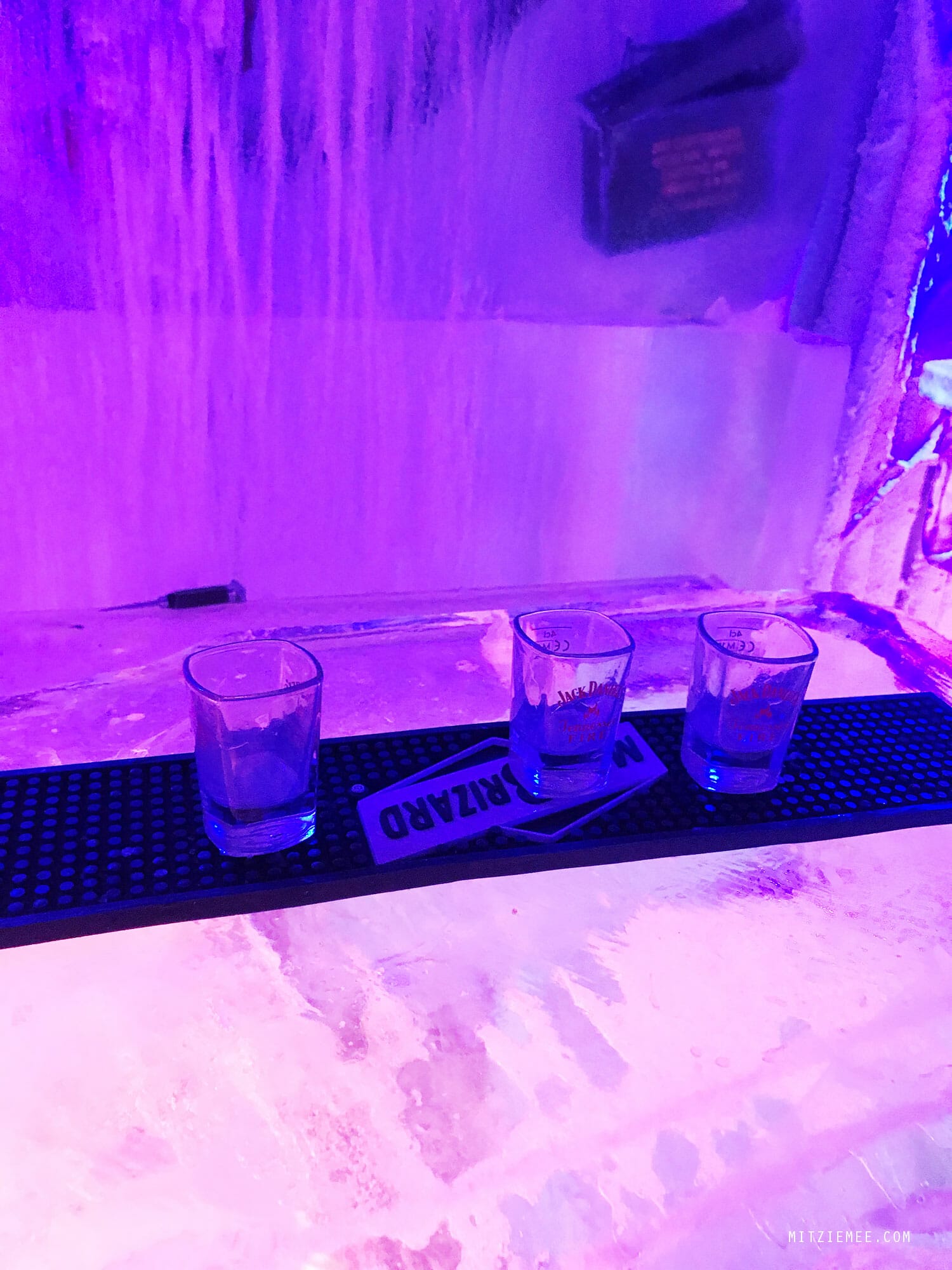 Ice Kube Bar in Paris