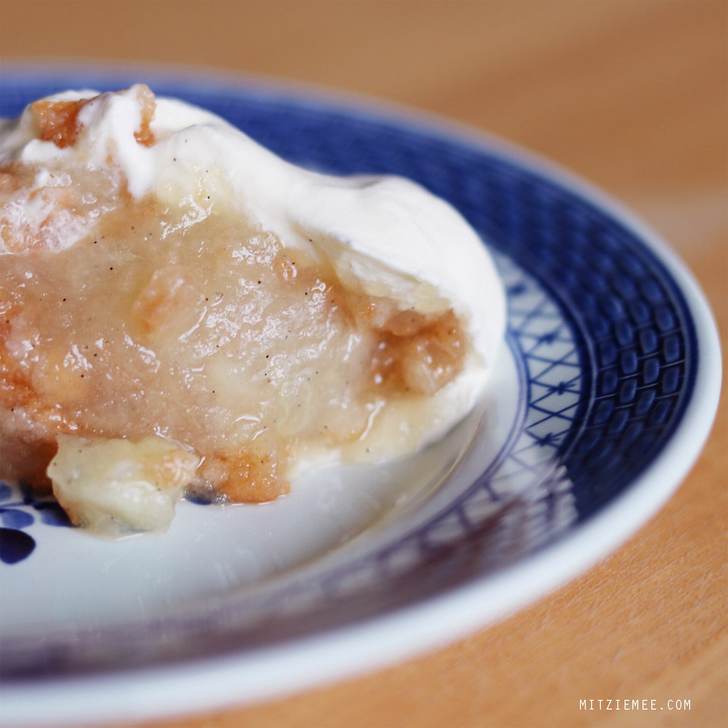 Æblekage, Danish apple dessert