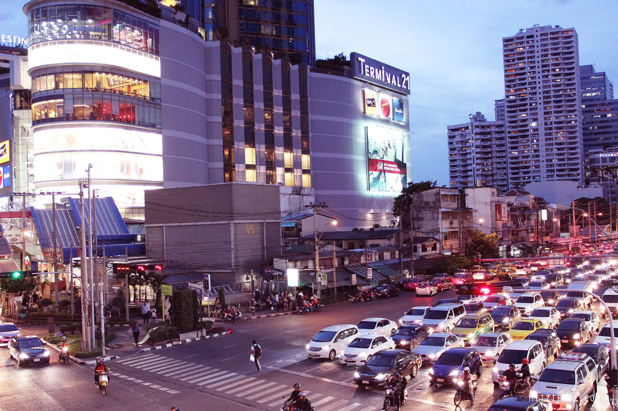 Terminal 21, shopping in Bangkok