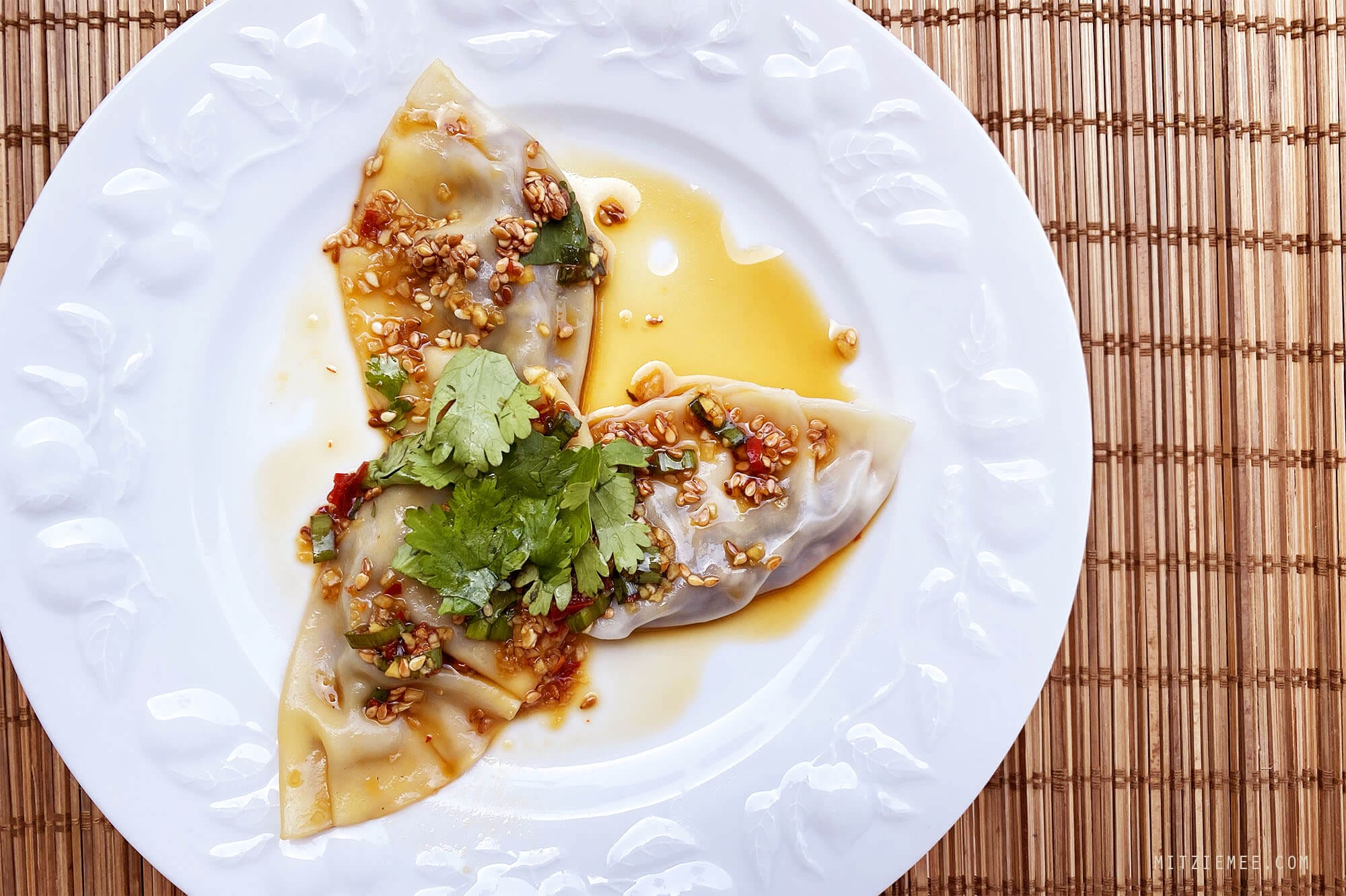 Dumplings in spisy sauce, Recipe