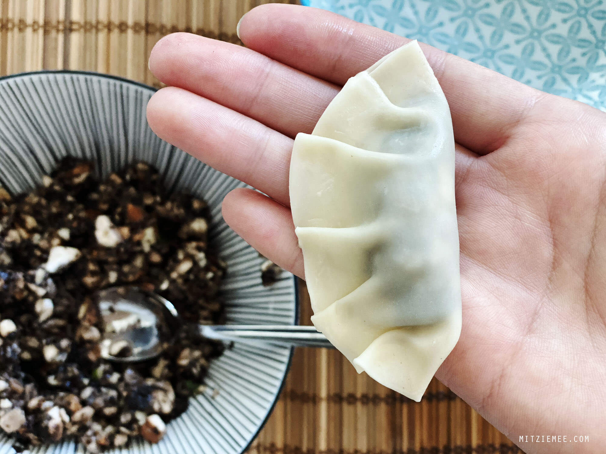 Dumplings in spisy sauce, Recipe