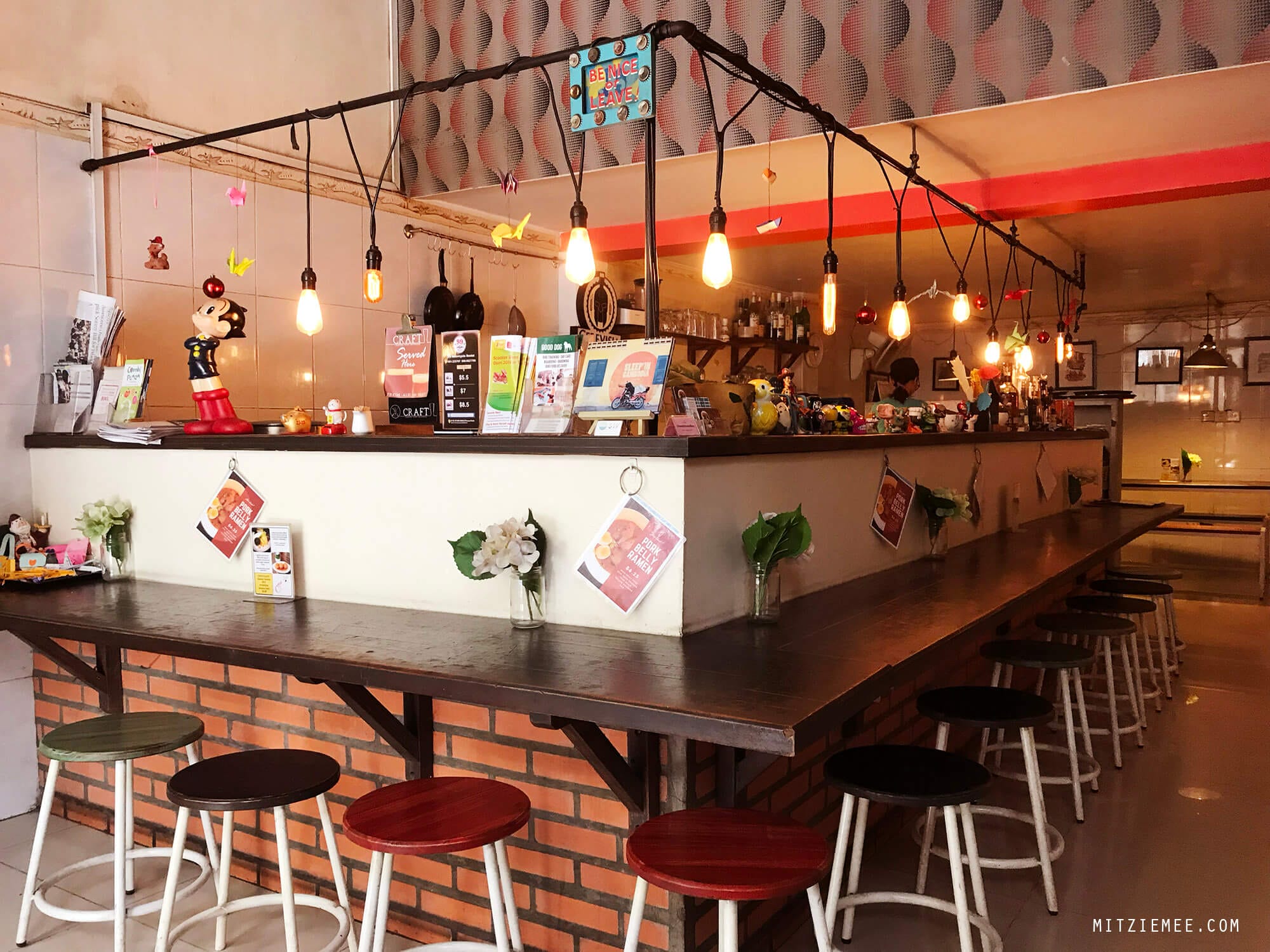 Sesame Noodle Bar in Phnom Penh