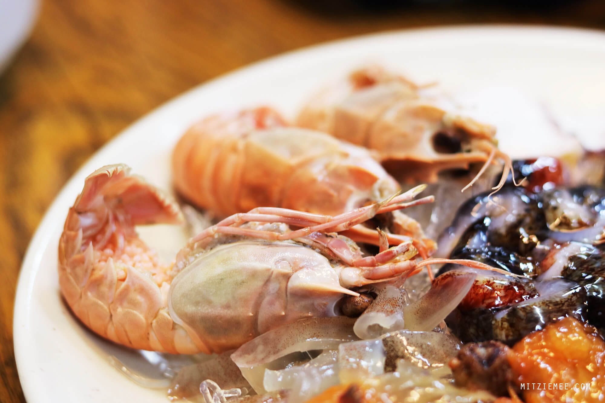 Casual seafood restaurant, Hyeopjae Beach, Jeju Island