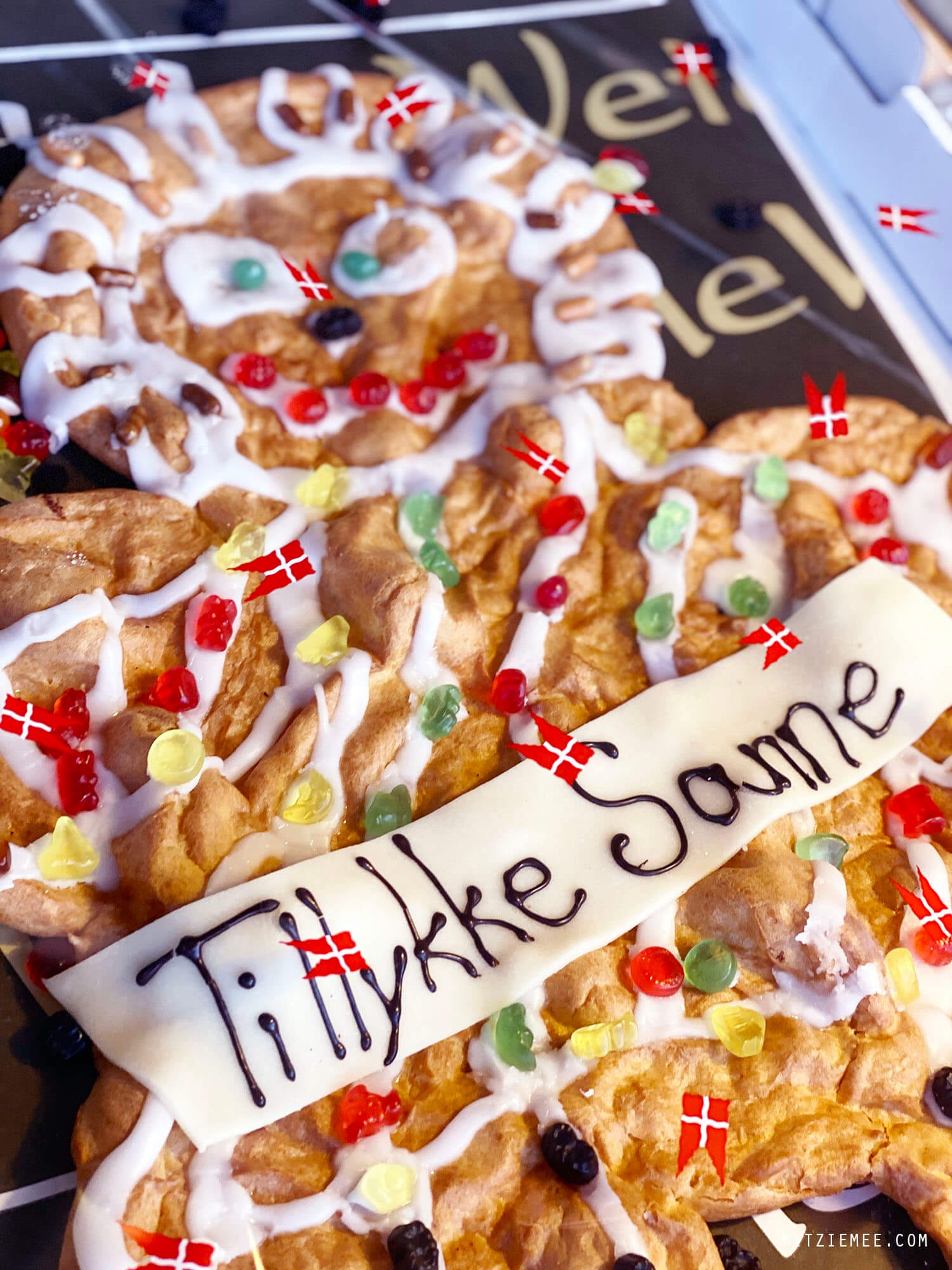 Danish birthday cake, kagekone/kagemand