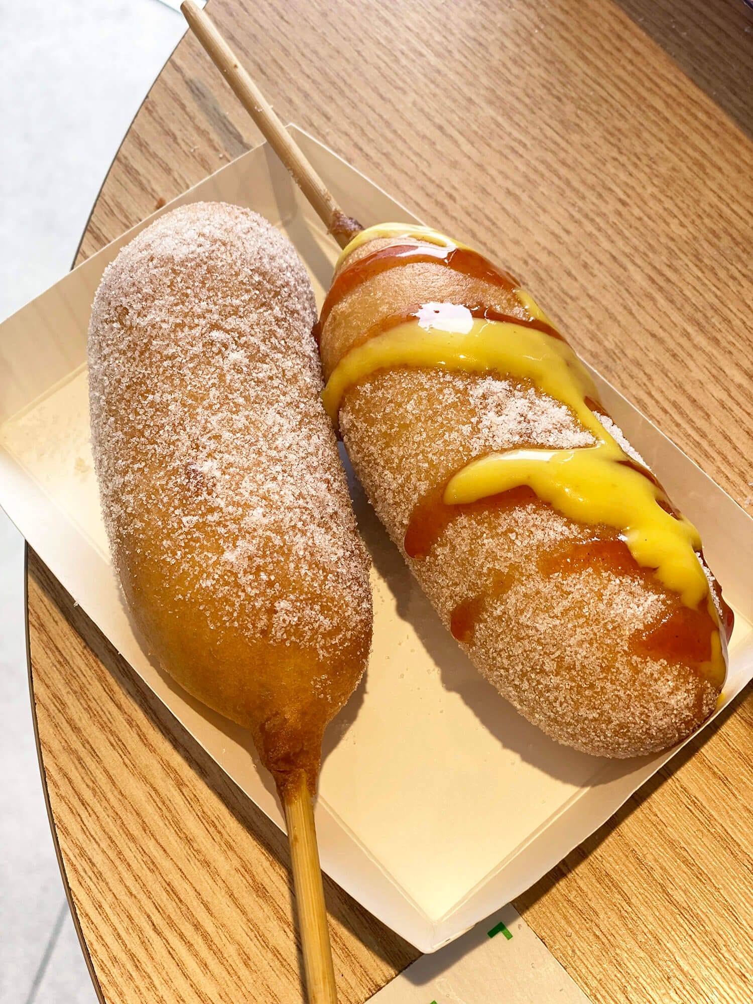 Korean hot dog with sugar