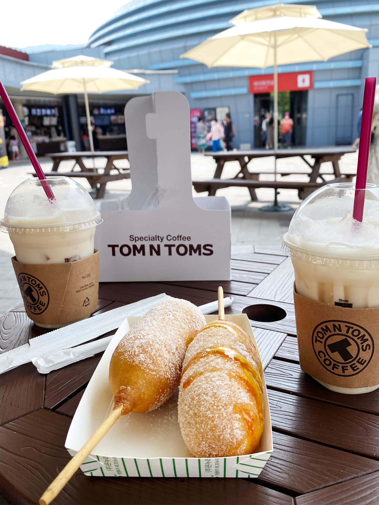 Korean hot dog with sugar