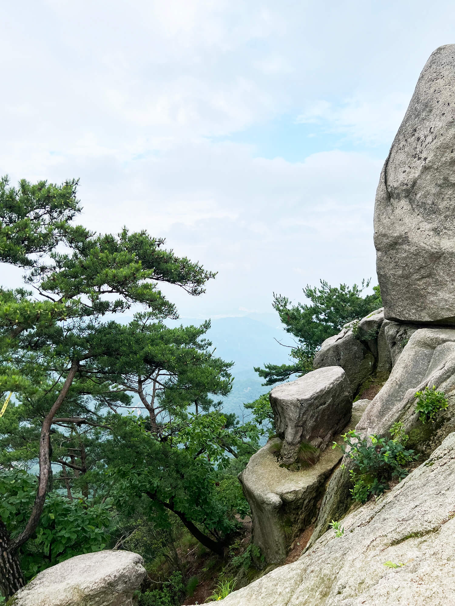 Seoul: Suraksan - A hike to the top
