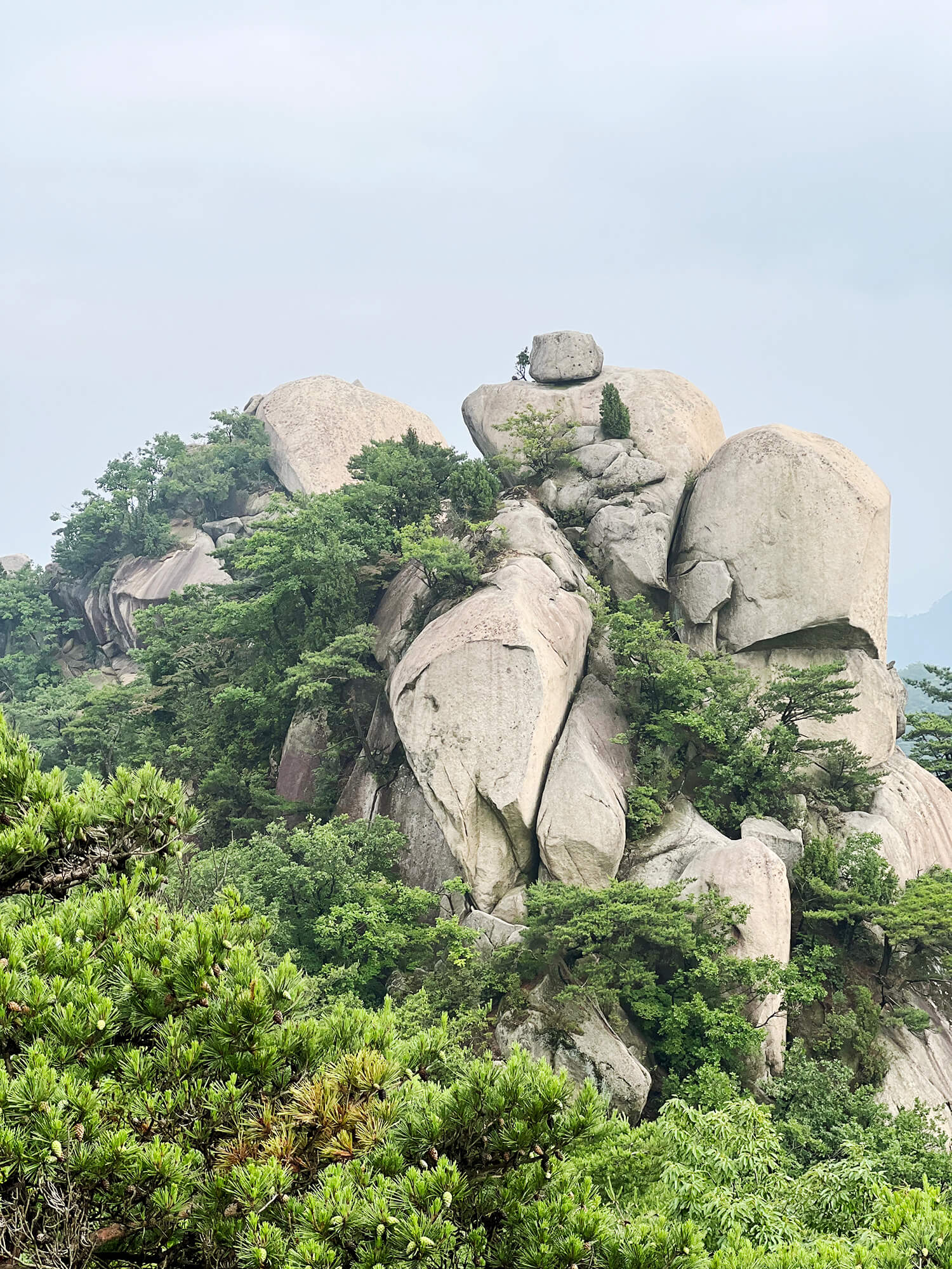 Seoul: Suraksan - A hike to the top