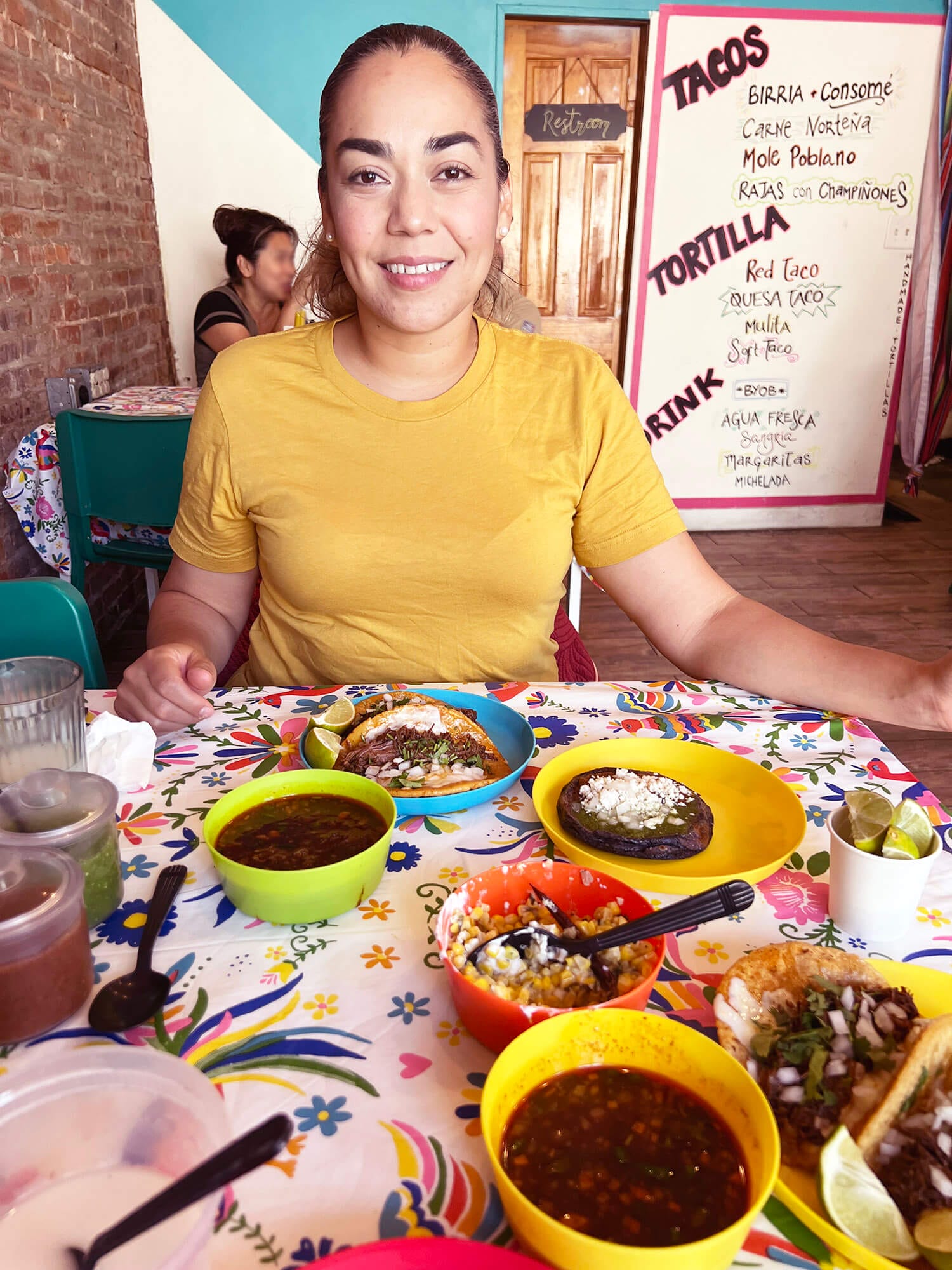 Chofi Taco in Union City - Trying birria tacos for the first time