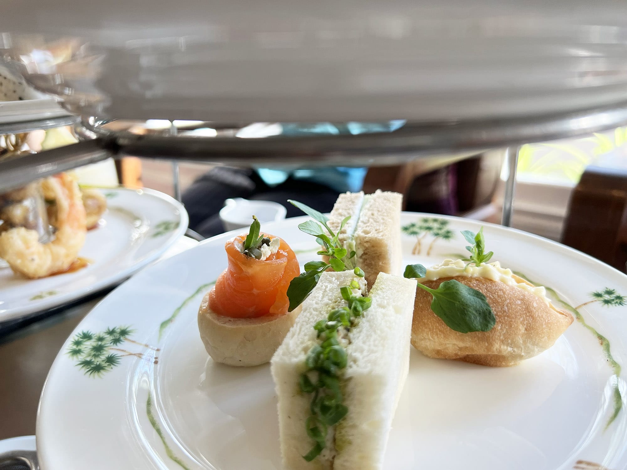 Phnom Penh: Raffles Hotel Le Royal - Afternoon Tea at Elephant Bar