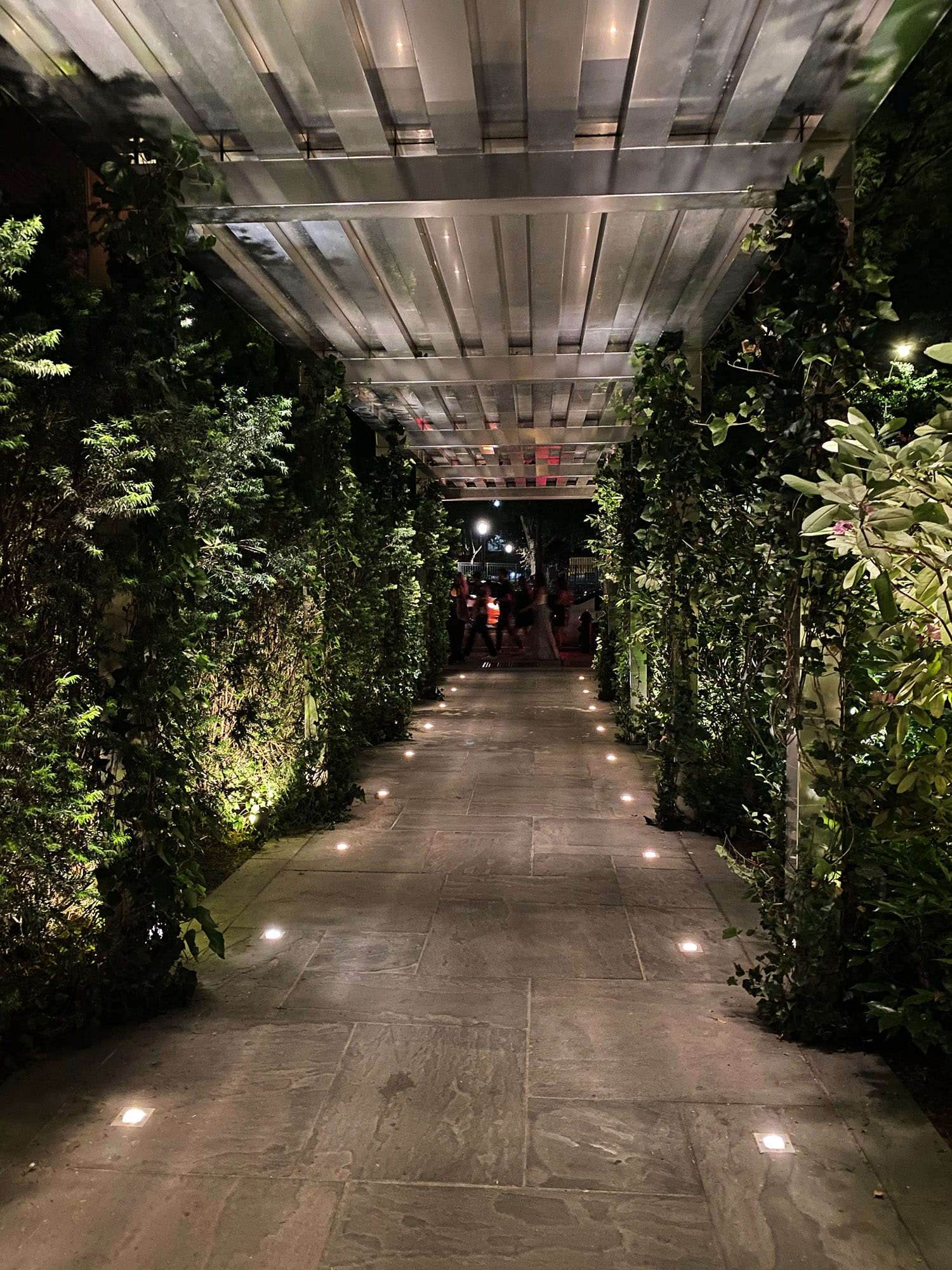 NYC: A Night Out at Public - Popular and the Roof