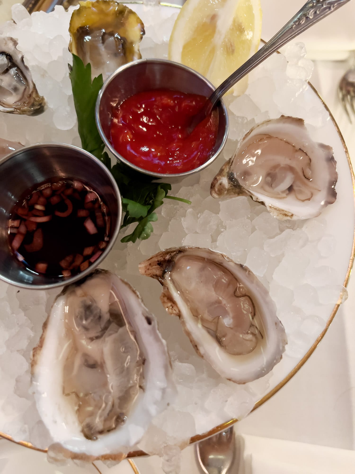 NYC: La Grande Boucherie - Oysters, steak frites and hot tea