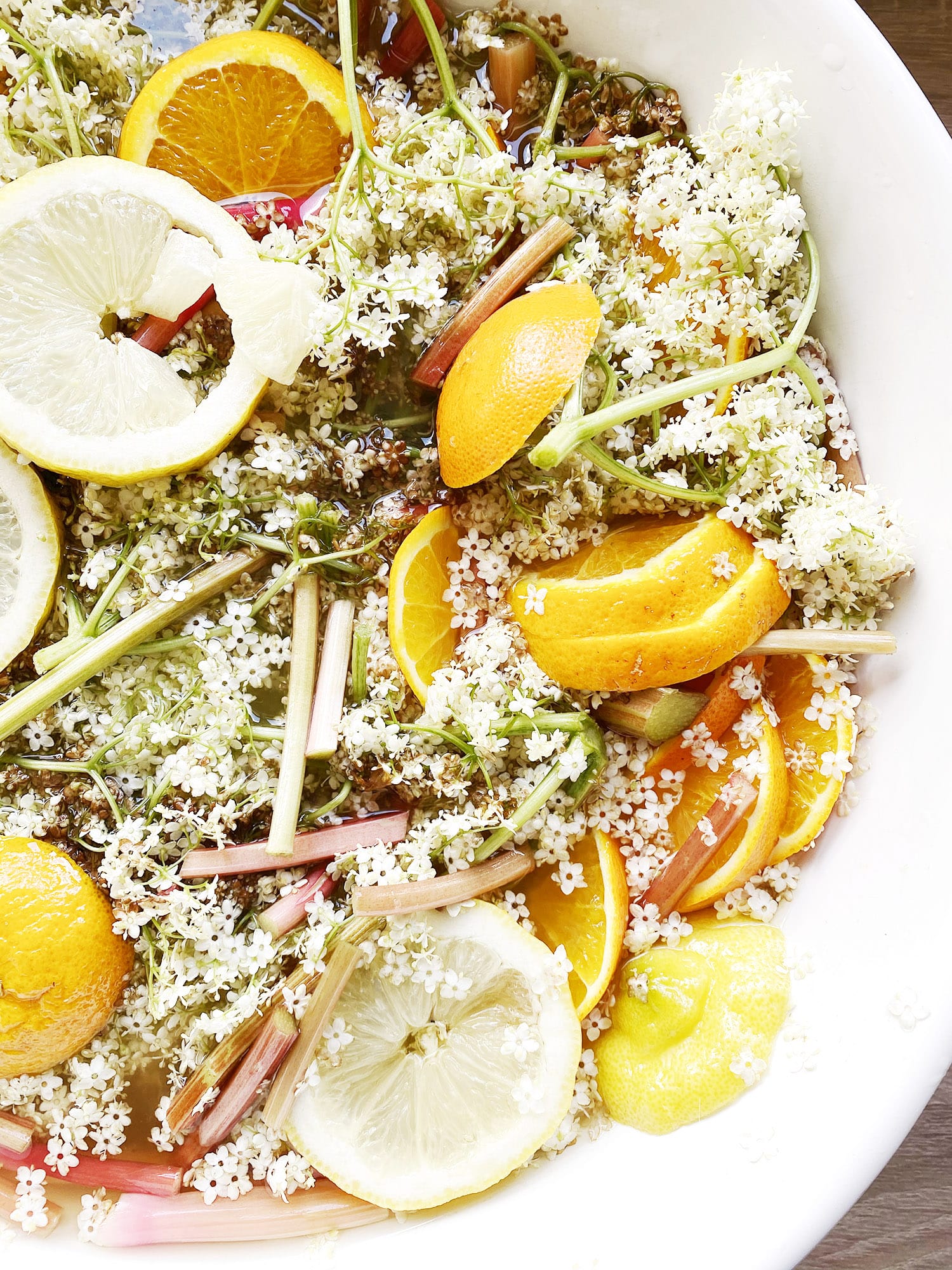 Recipe: My mom's elderflower syrup