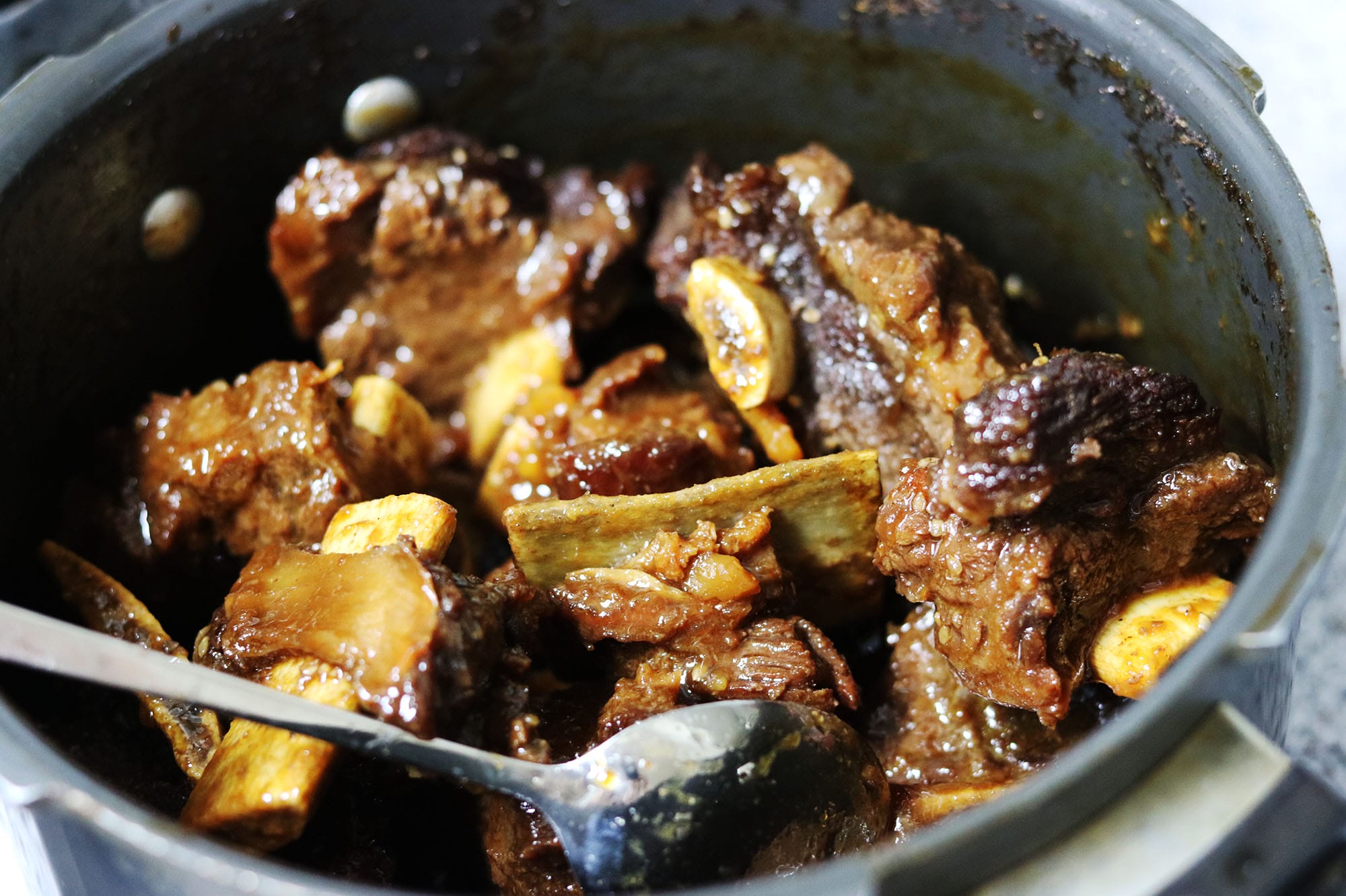 Recipe: Galbi-jjim – Korean Braised Beef Short Ribs