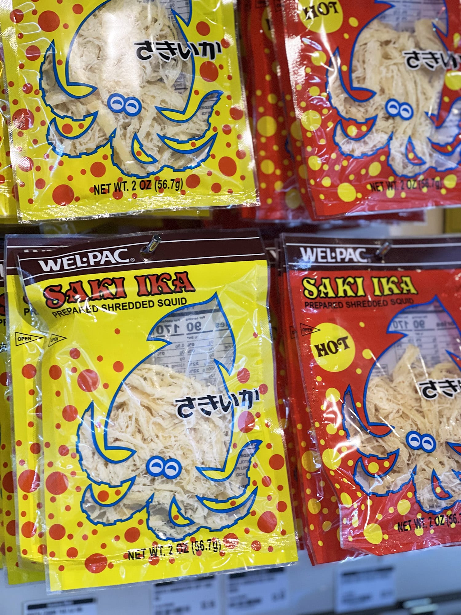 NYC: Chirashi sushi lunch at Genkiya Mart