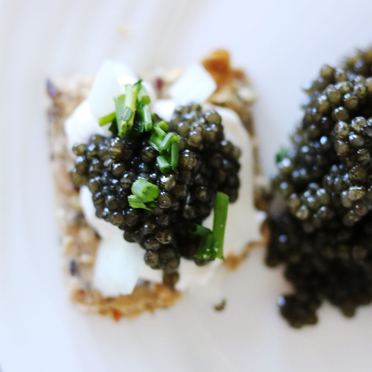 Recipe: Hungry Bird Eats Seed crackers with caviar and sour cream