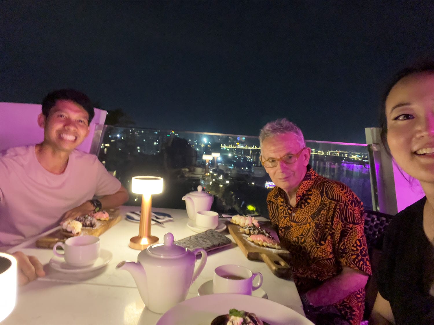 Phnom Penh: Hemisphere at Tribe Hotel