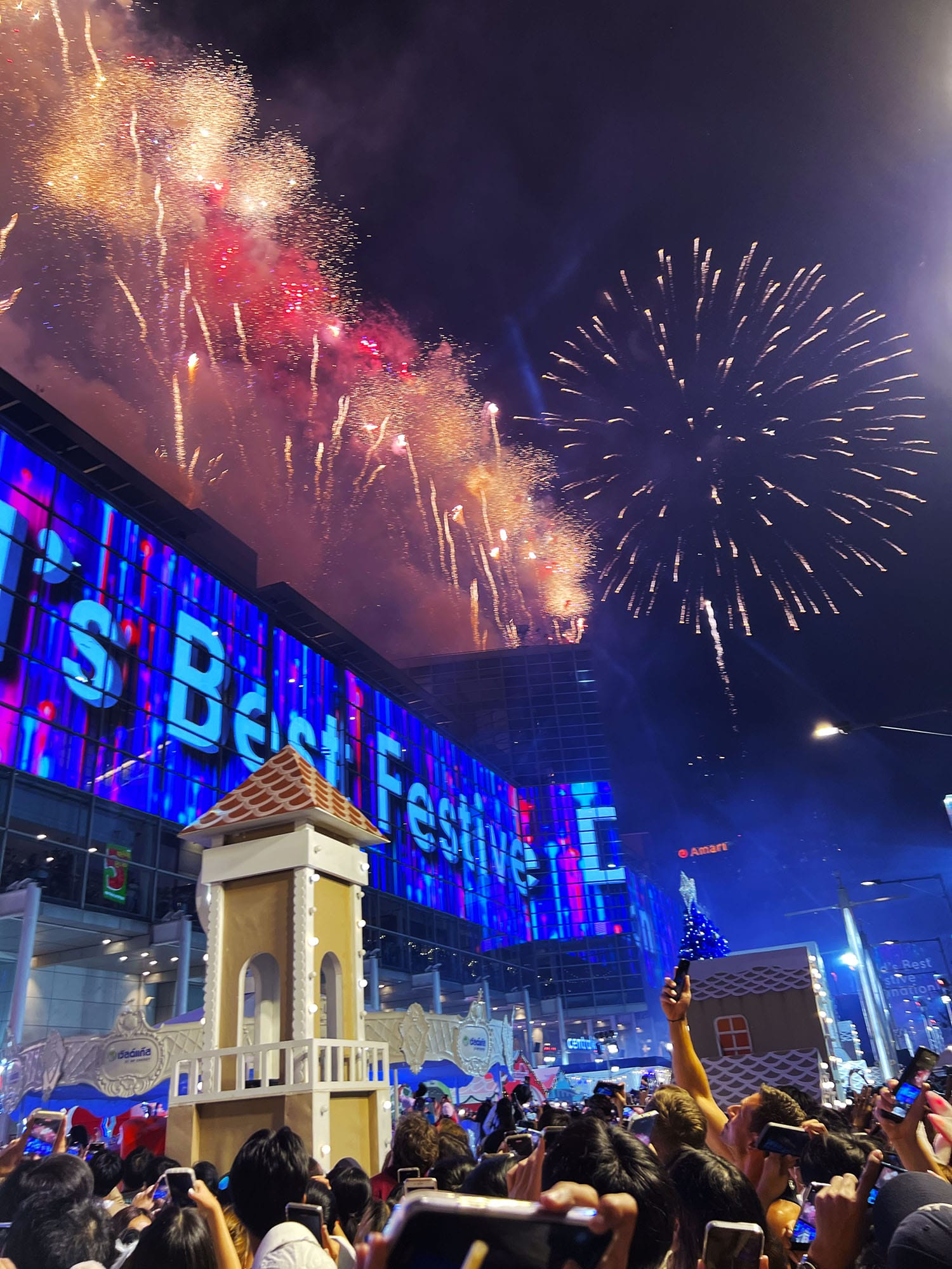 New Year's Eve in Bangkok - The CentralWorld Countdown