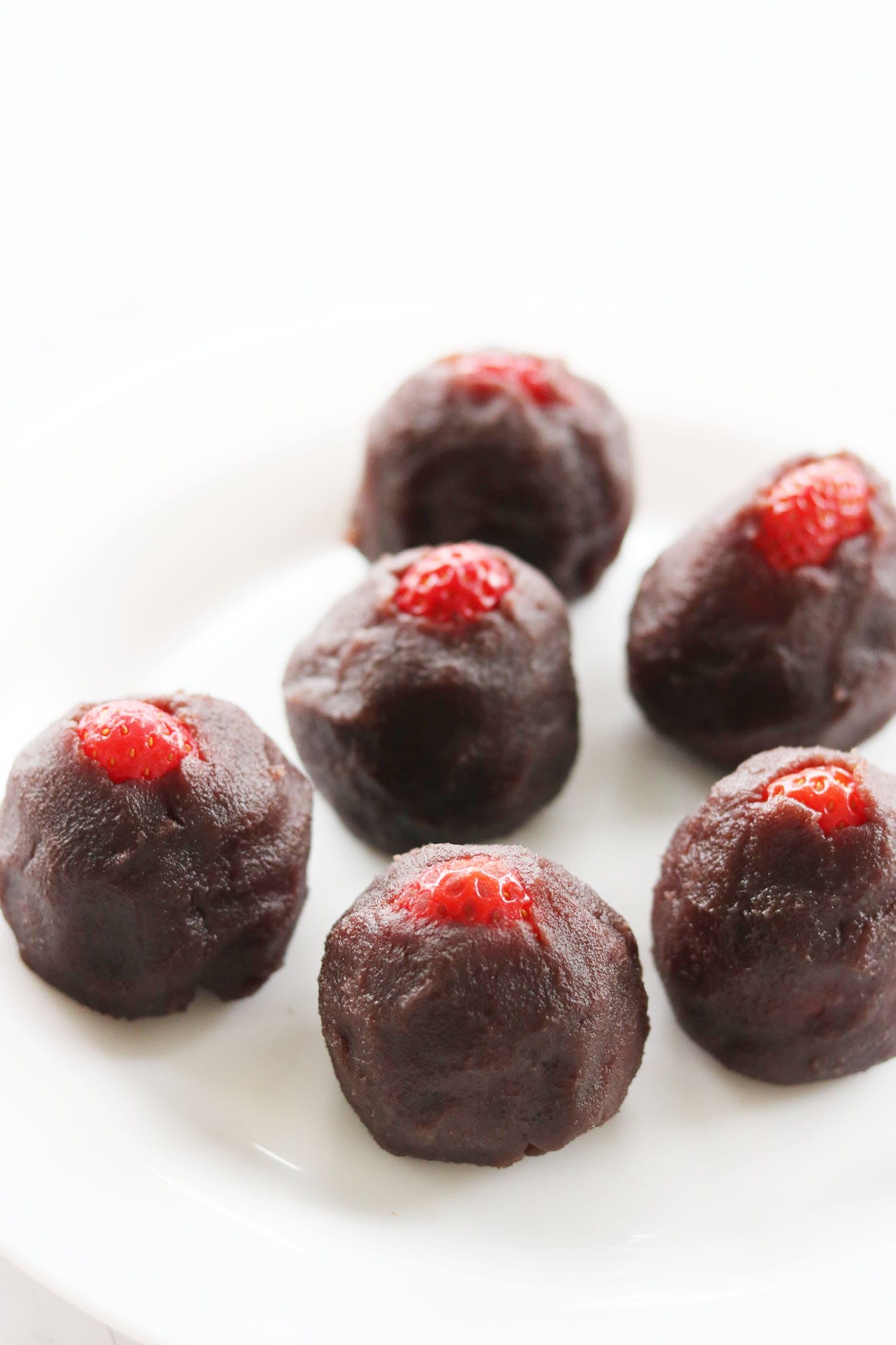 Recipe: Strawberry Mochi (Ichigo Daifuku)