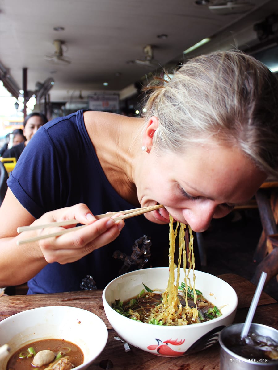Bangkok: Baan Kuay Tiew Ruathong at Boat Noodle Alley