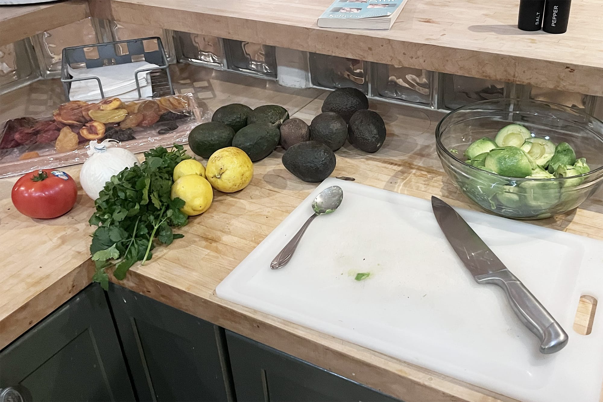 Recipe: Dave's Delicious Guacamole