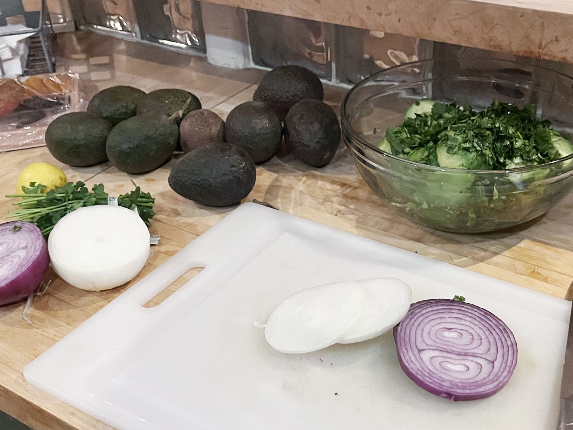 Recipe: Dave's Delicious Guacamole