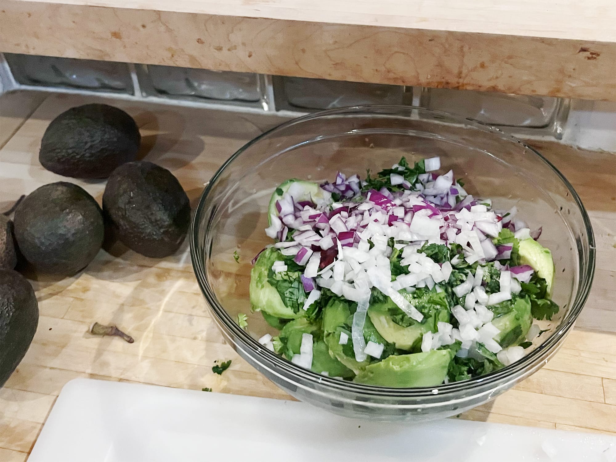 Recipe: Dave's Delicious Guacamole