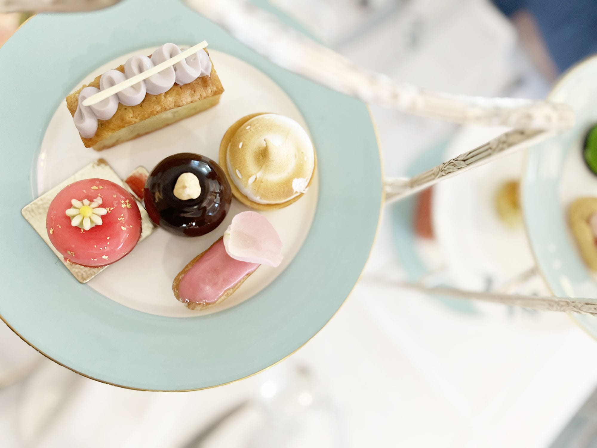 London: Afternoon Tea at Fortnum & Mason – The Diamond Jubilee Tea Salon