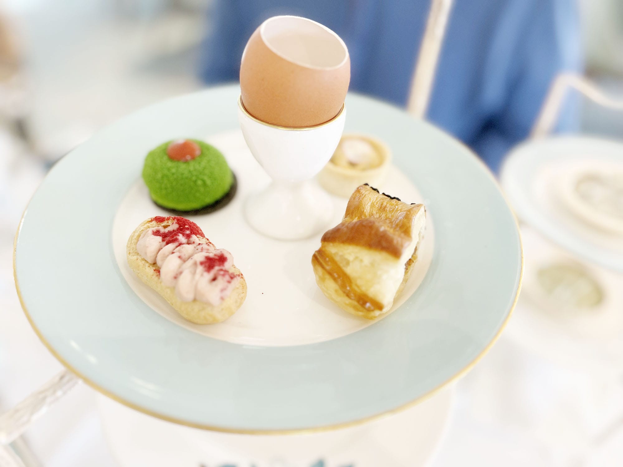London: Afternoon Tea at Fortnum & Mason – The Diamond Jubilee Tea Salon