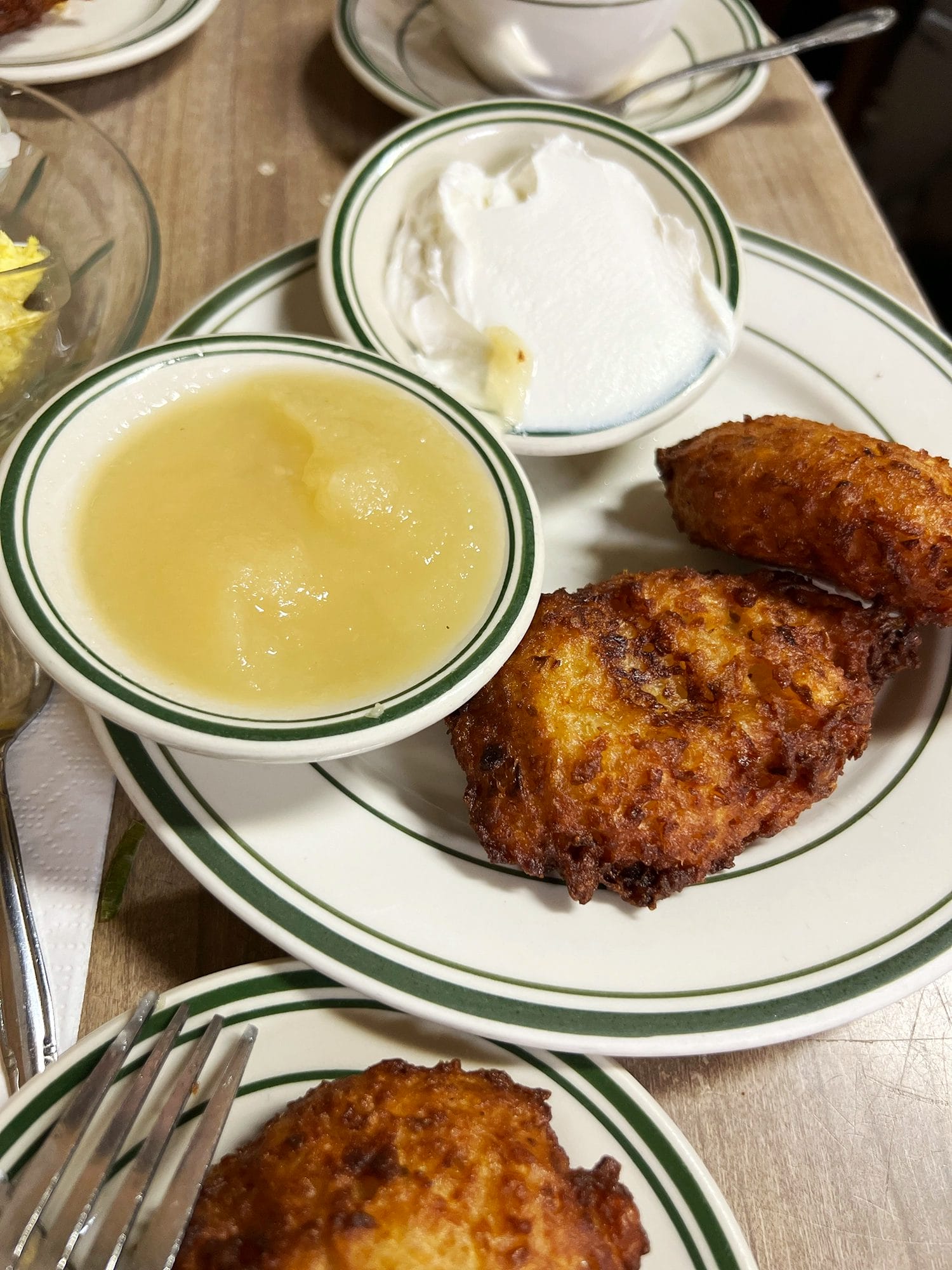 NYC: Breakfast at Bareny Greengrass - Caviar and Latkes